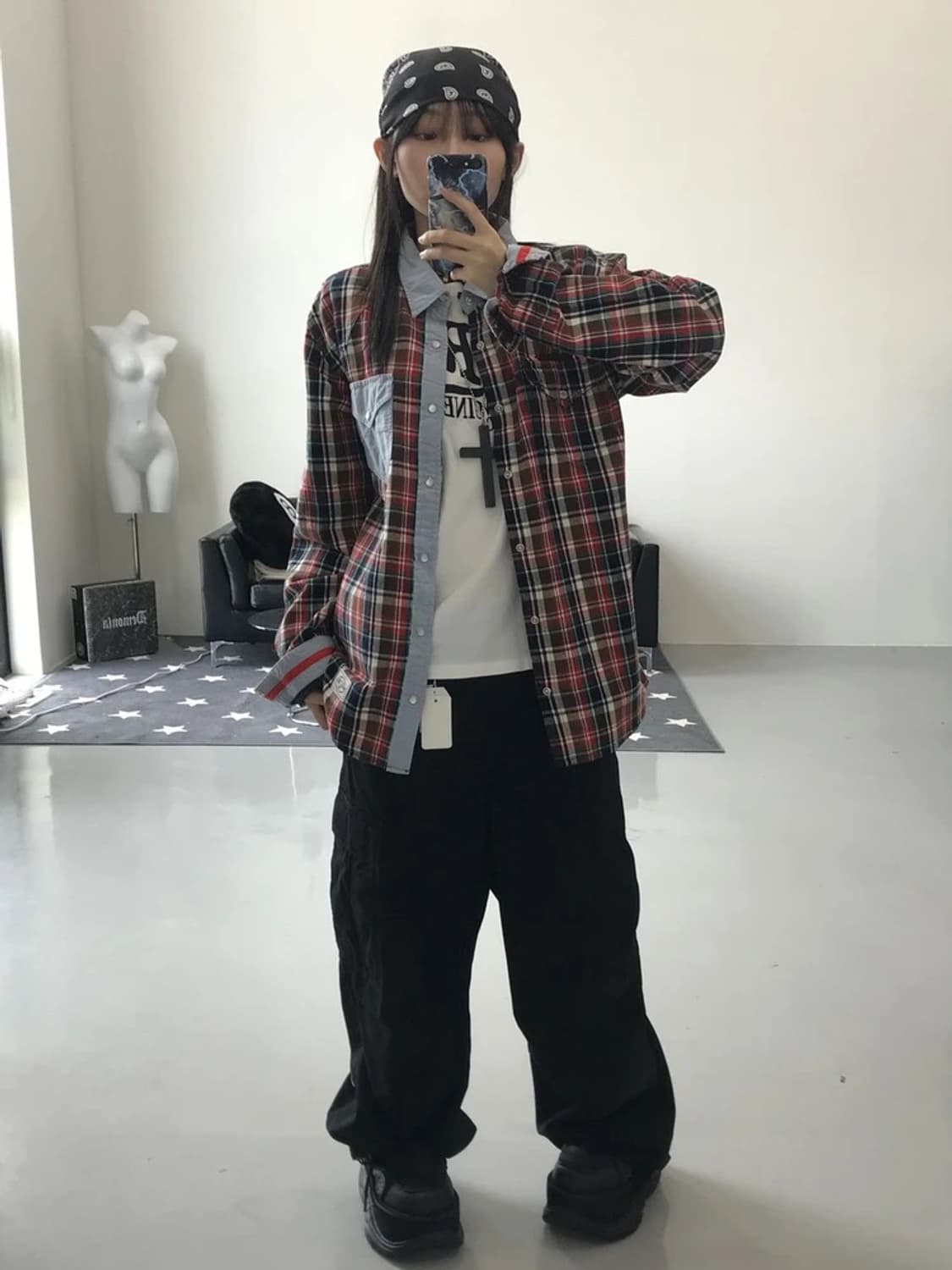 로이알 체크 디테일 셔츠 상품이미지1