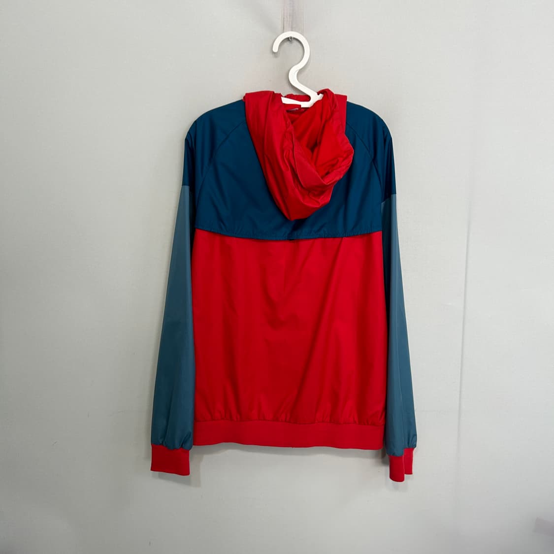 나이키 남성 바람막이 윈드러너 M 100 상품이미지2