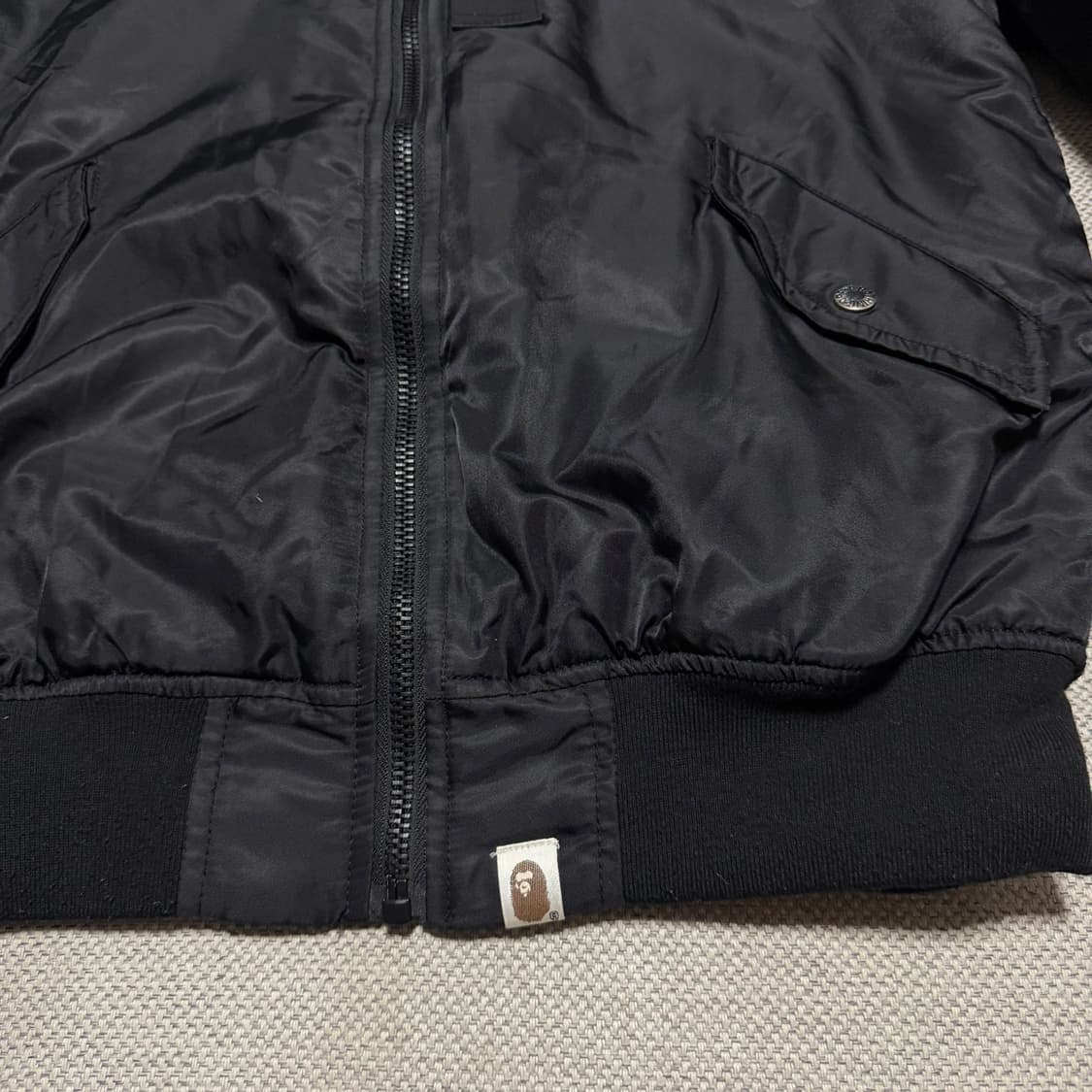 베이프 ma-1 타이거 x 샤크 항공 자켓 상품이미지5