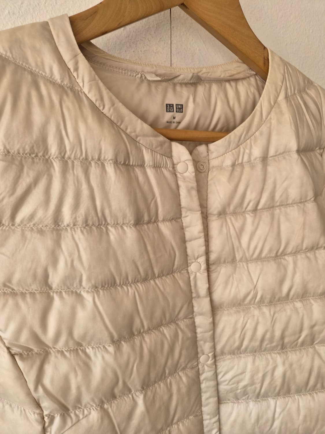 유니클로 여성 라운드경량패딩 M사이즈 상품이미지6