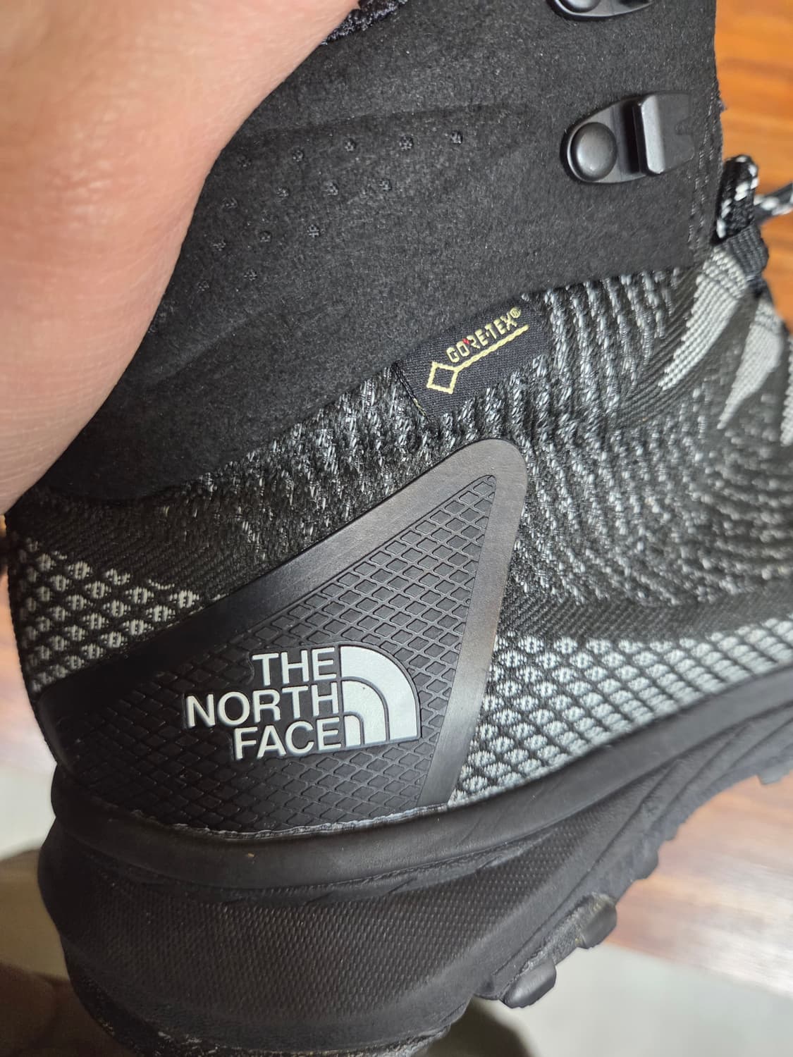 노스페이스 울트라 패스트팩 비브람 고어텍스 미드 등산화 255 상품이미지9