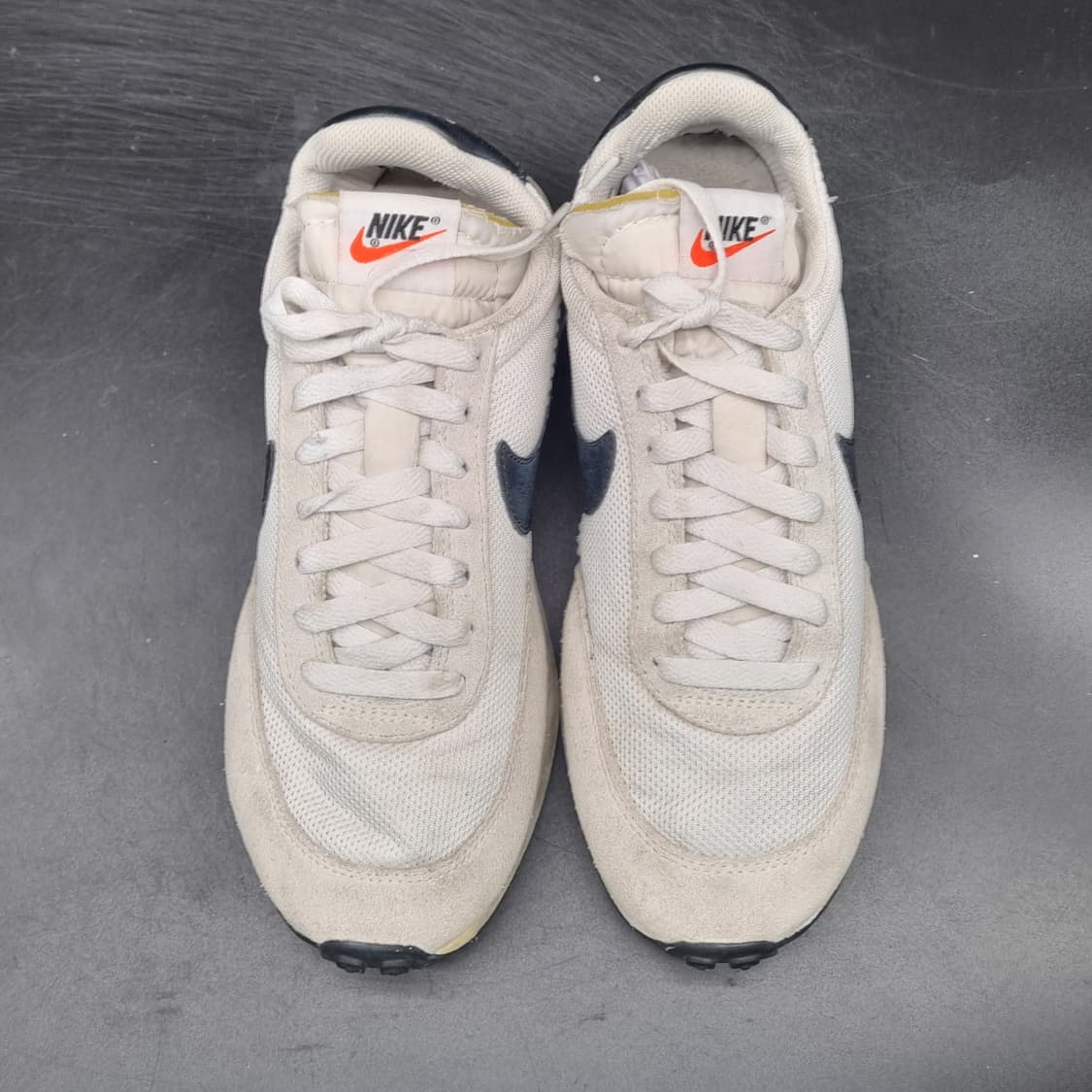 나이키 테일윈드79 스니커즈 250 상품이미지2