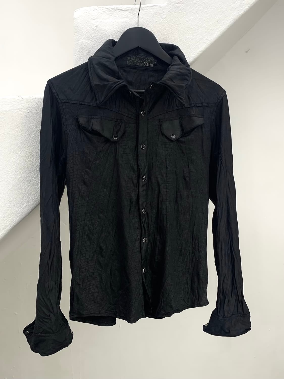 Xfem waxed python wrinkled shirt jacket  상품이미지1