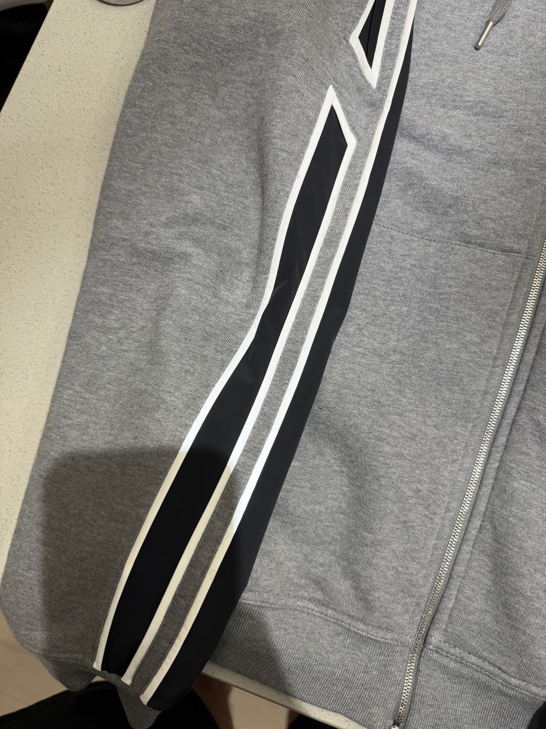 에르메스 런h 후드집업 L 상품이미지7