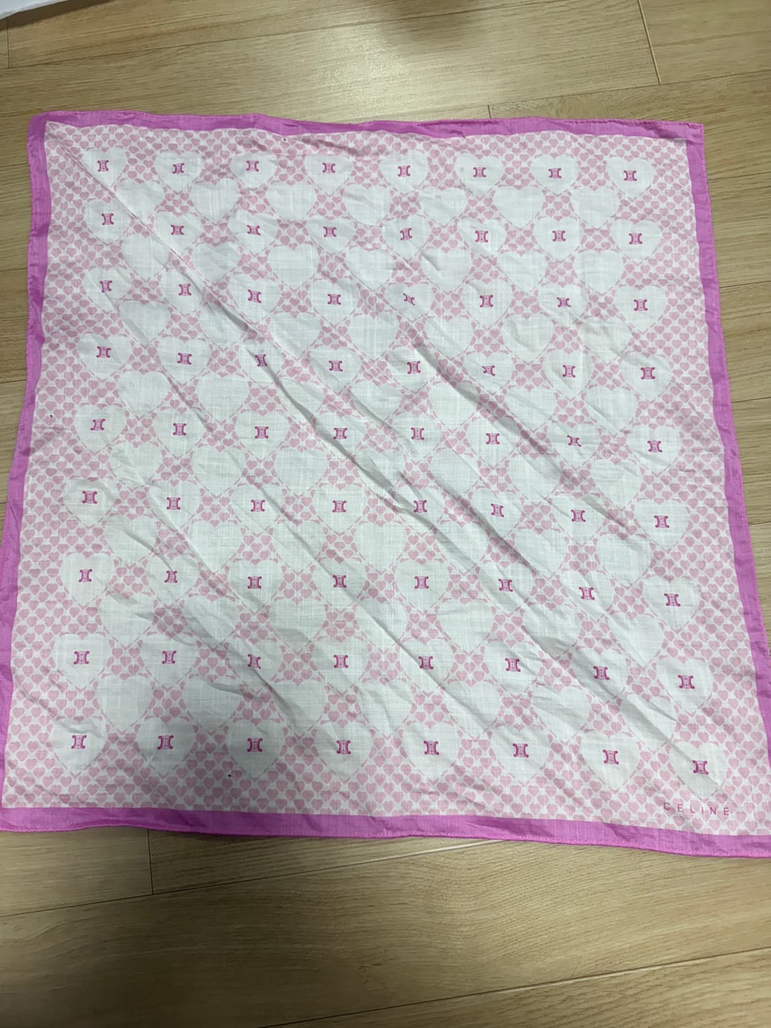 셀린느 손수건 상품이미지2