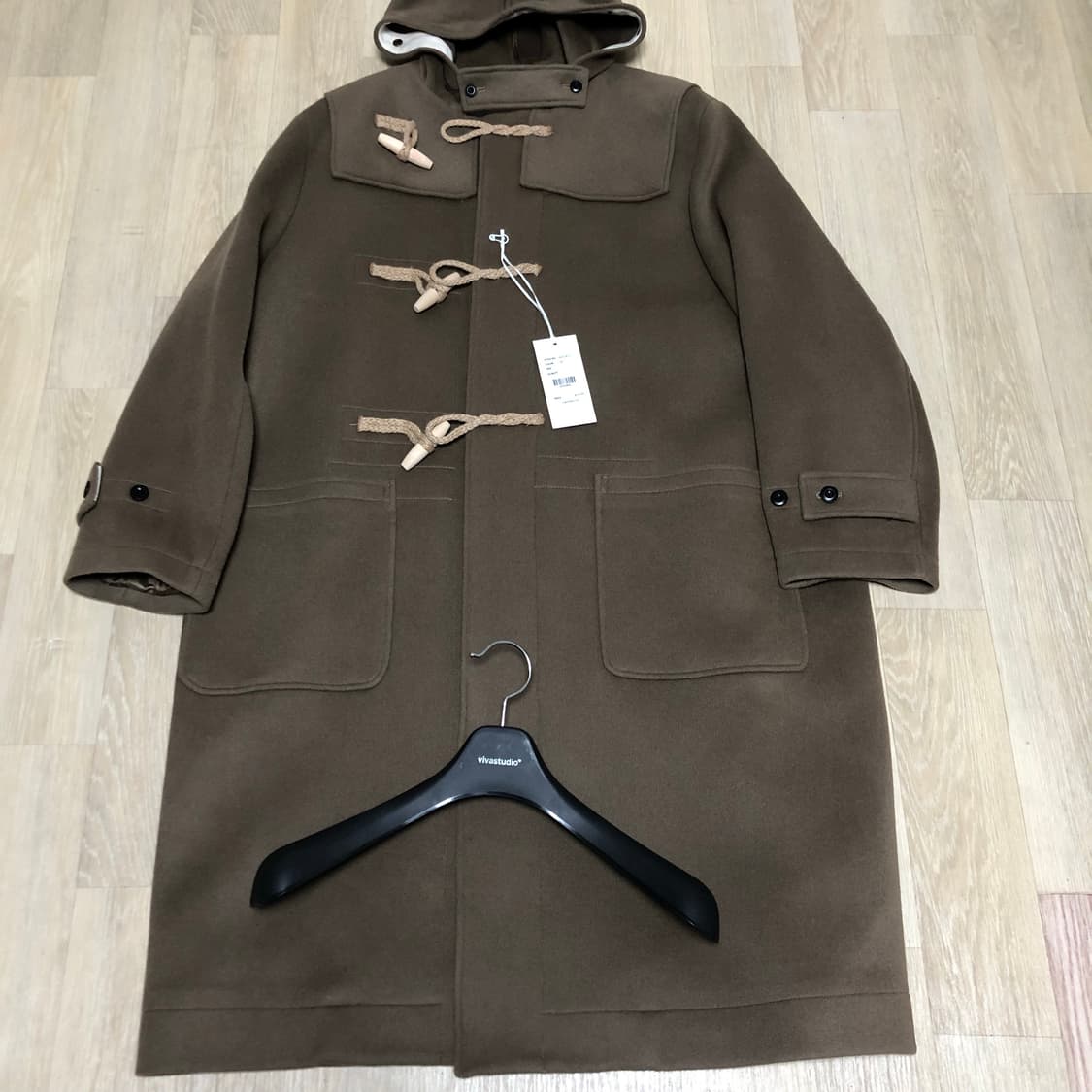 (L) 비바스튜디오 VIVA STUDIO 오버핏후드 더플코트 카키브라운 상품이미지1