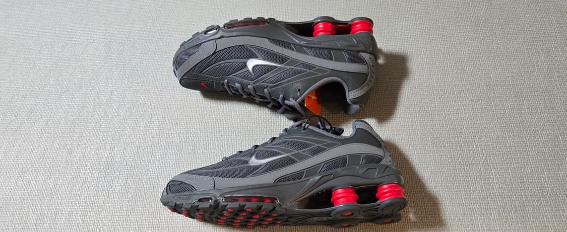 나이키 샥스 라이드2 그레이/레드 290사이즈 상품이미지3