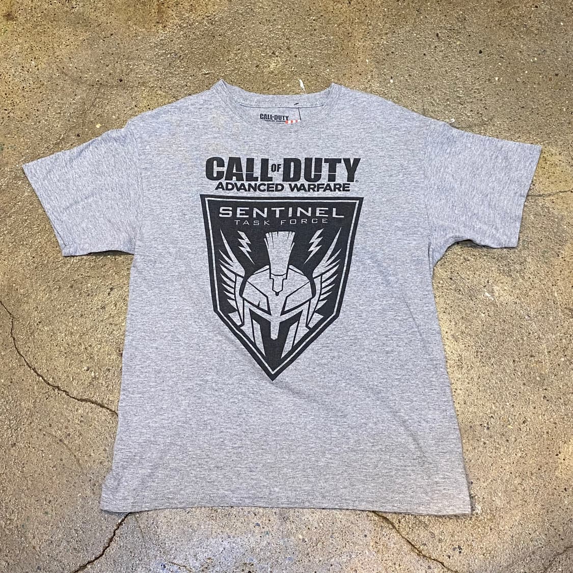 미국 빈티지 콜오브듀티 센티넬 프린팅 반팔티 상품이미지2