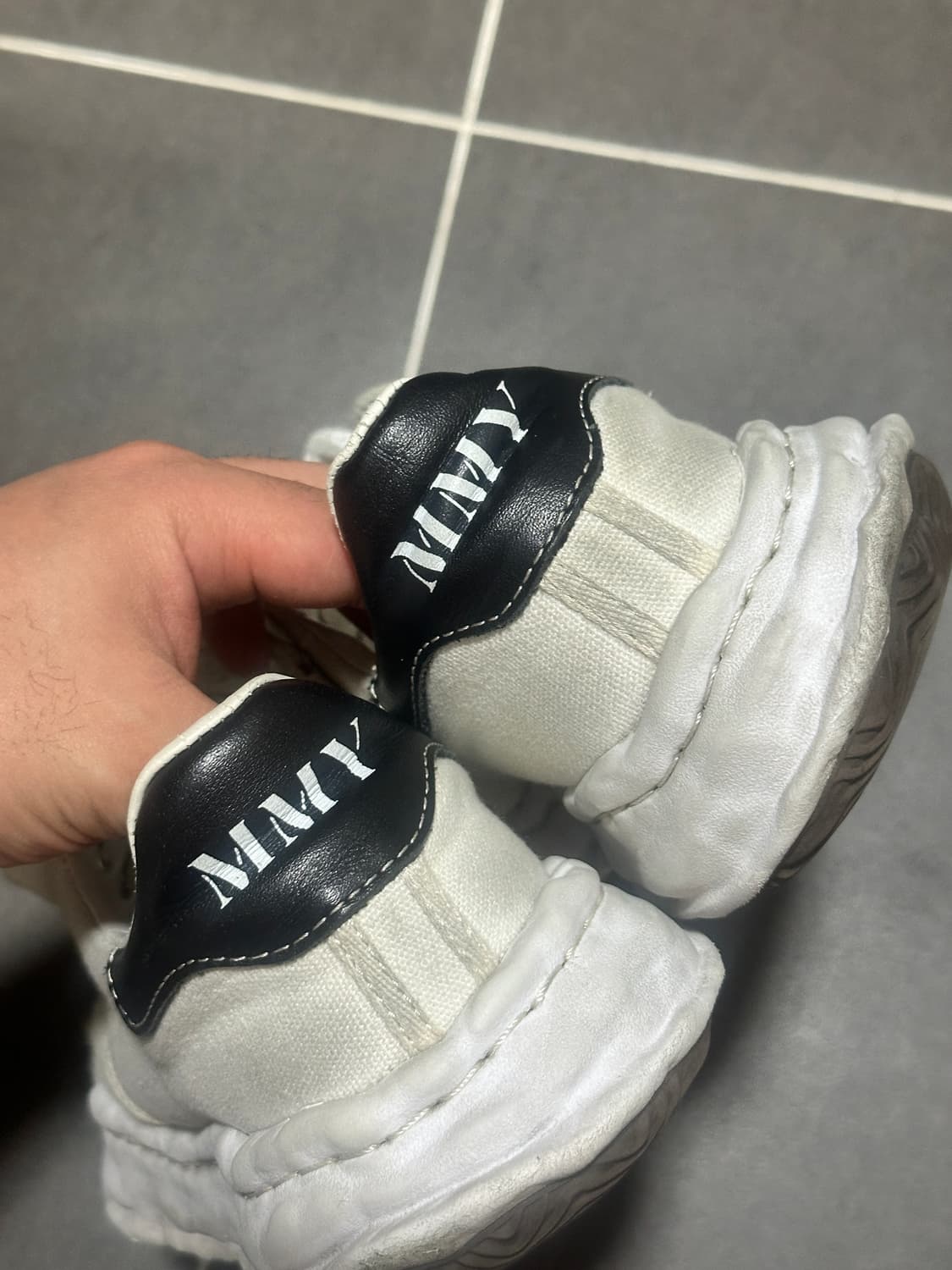 미하라 야스히로 블레이키 OG 솔 캔버스 로우탑 스니커즈 화이트 상품이미지3