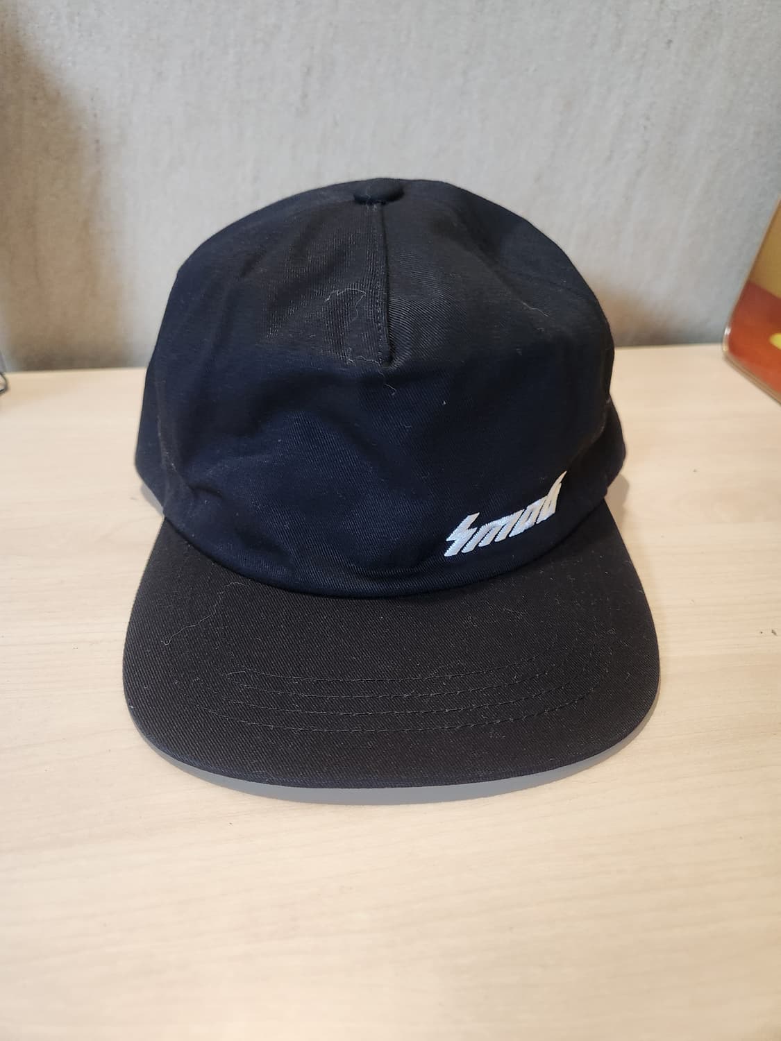 SMOB 블랙 볼캡 🧢 심플&힙 스트릿 무드 (새상품 택O)
 상품이미지1