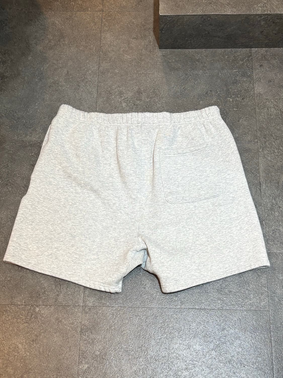 에센셜 반바지 XL사이즈 그레이 상품이미지3
