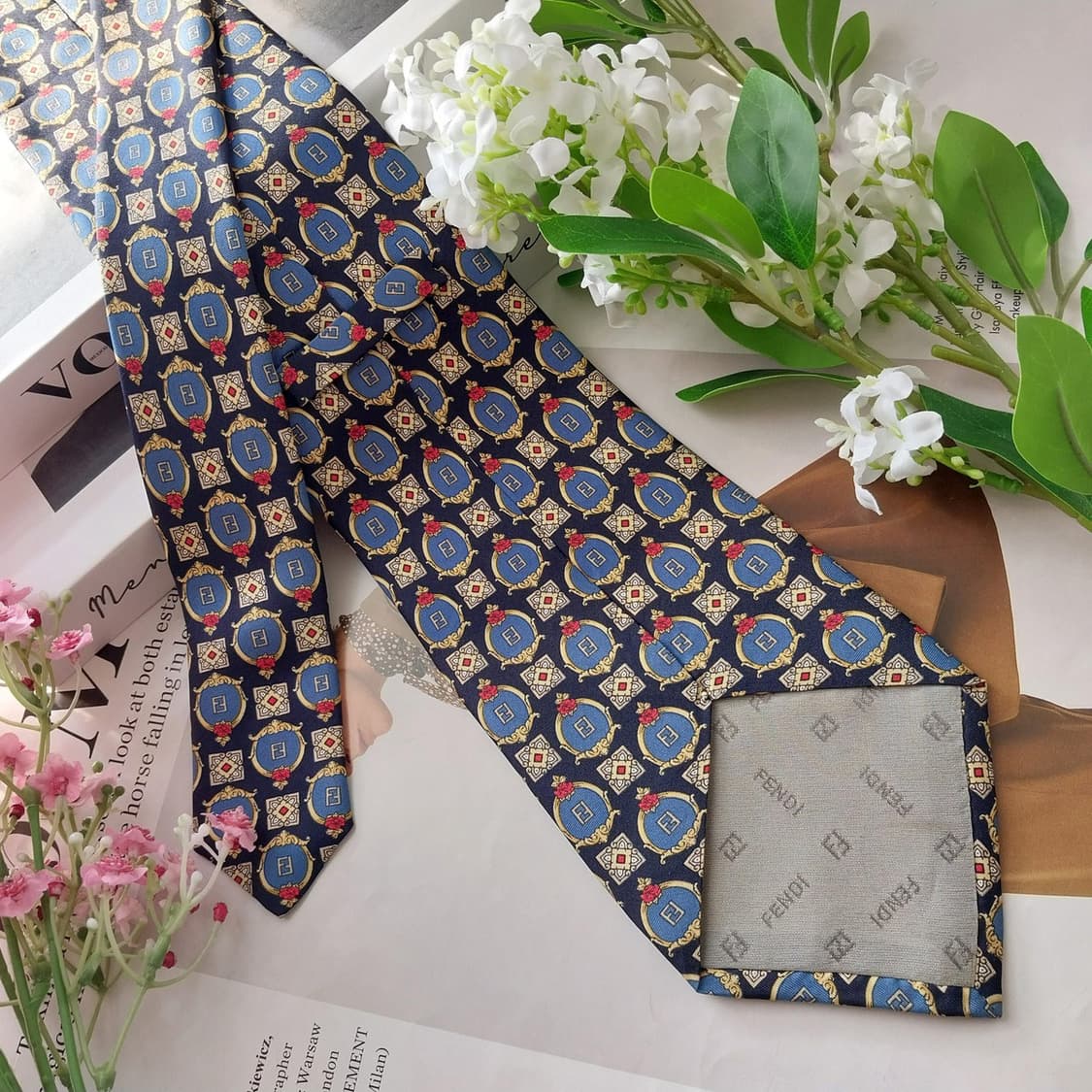 펜디 실크 네이비 주카 패턴 넥타이 10.3cm A+등급 K1561
 상품이미지5