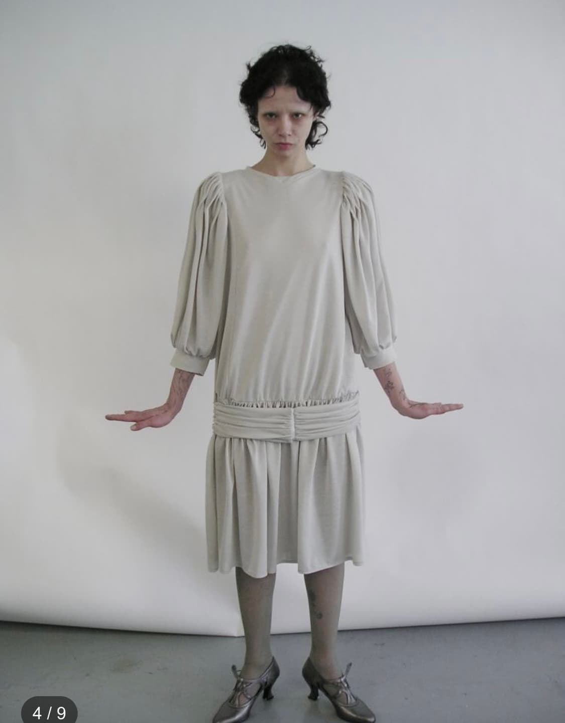 에옹쓰 아르누보 드레스 세이지그린 상품이미지1