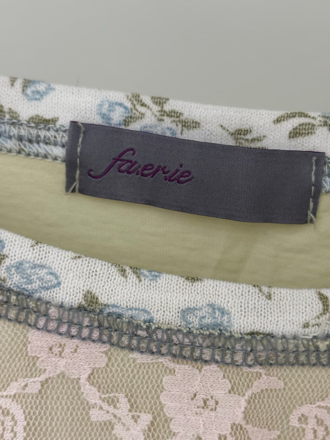 faerie 샵페어리 스티치 포인트 탑 그린티 민트 레이스 리본 상품이미지3