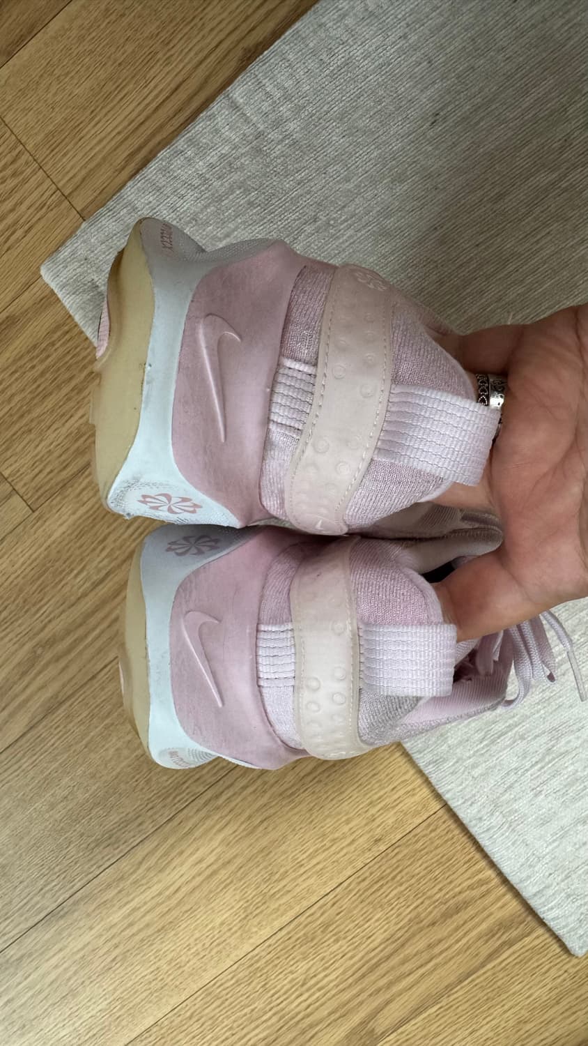 나이키 리액트X 인피니티 런 4 핑크 폼 화이트 250 상품이미지6