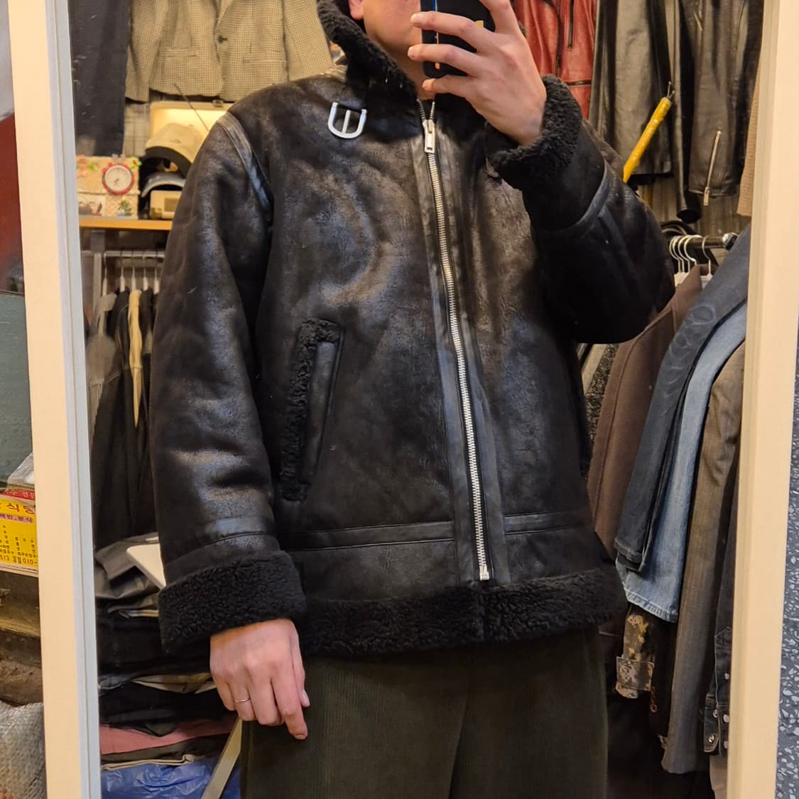 M~L(착샷잇음) 블랙 무스탕자켓  상품이미지3