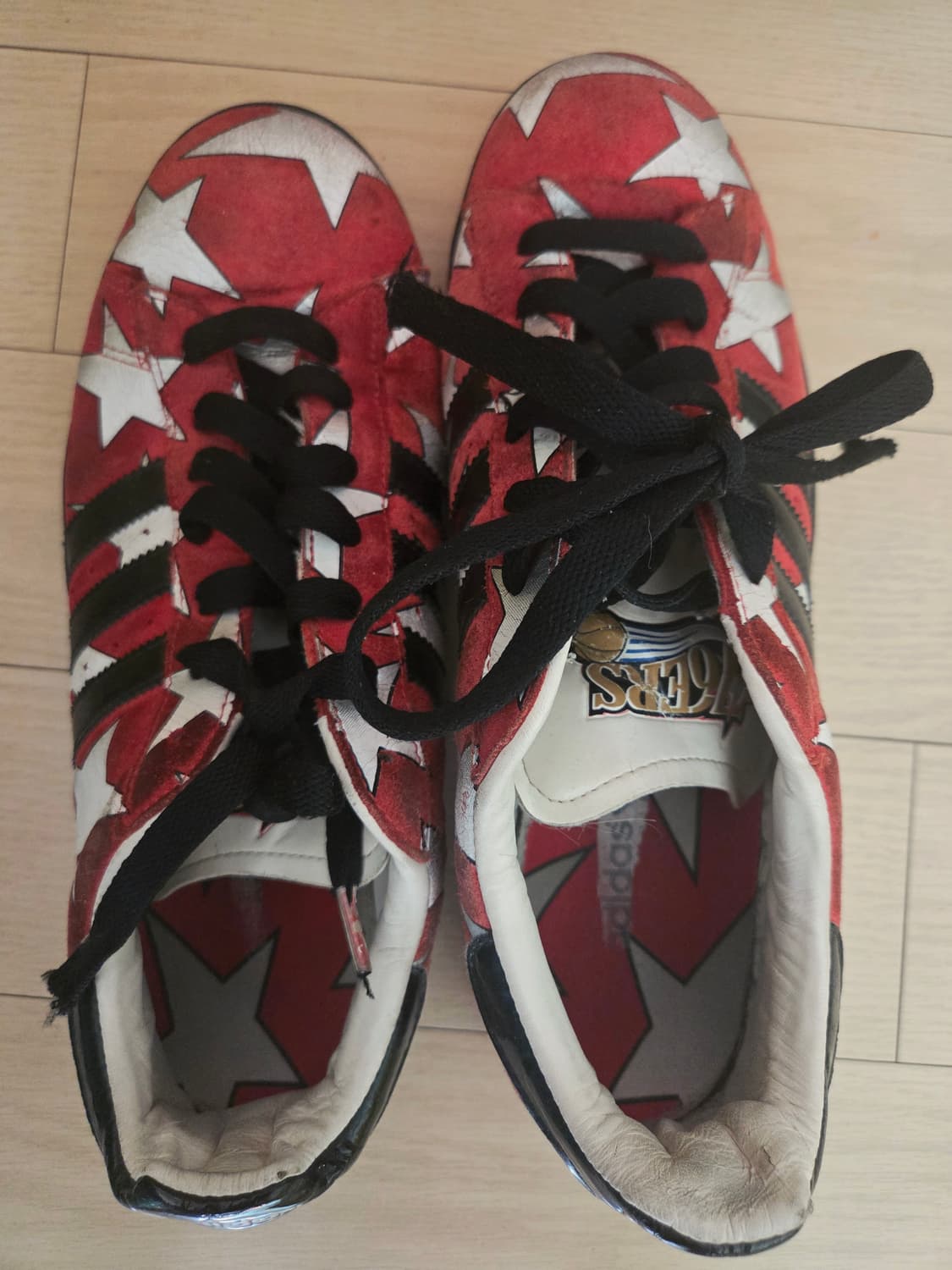 (파손상품)초휘귀 스니커즈 아디다스 캠퍼스2 NBA 시리즈 76ers 상품이미지1