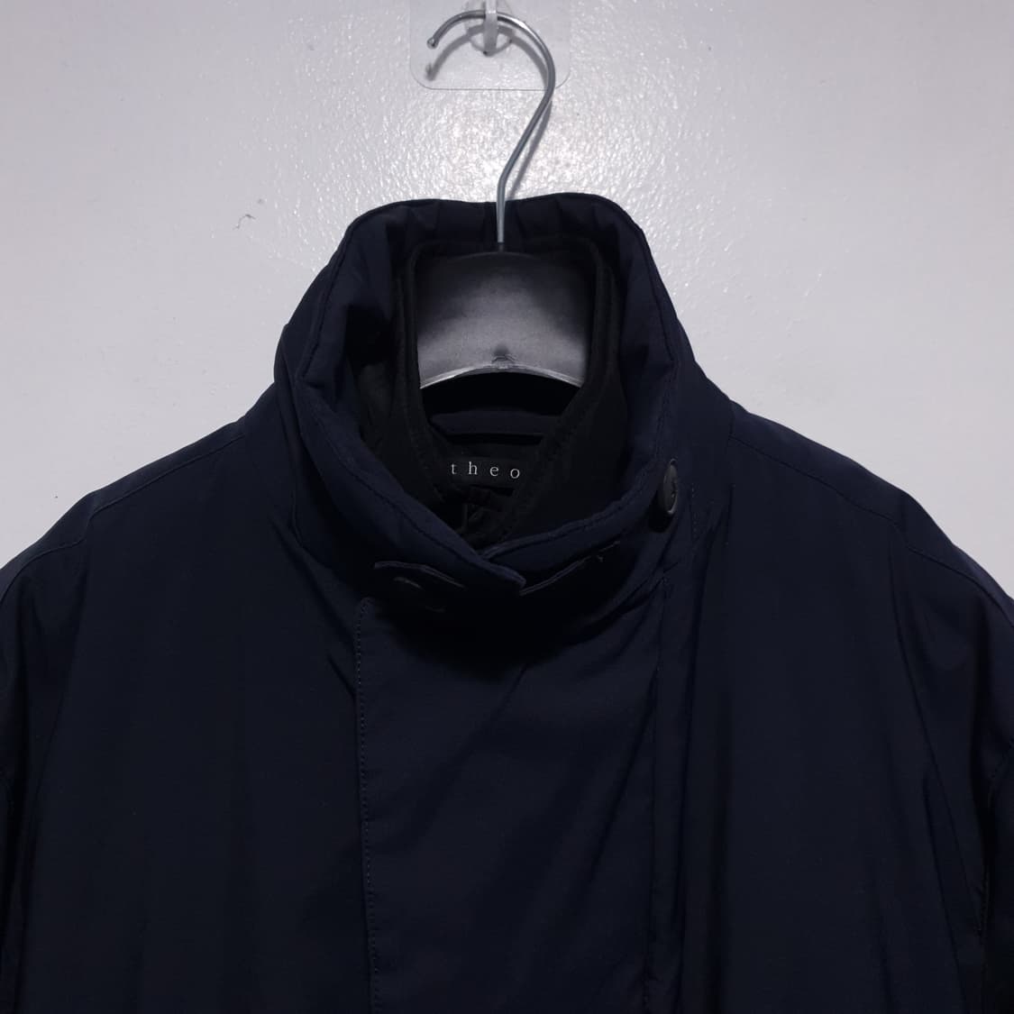 실측 M) Theory 띠어리 레이어드 다운 이중 패딩 코트 네이비 정품 상품이미지2