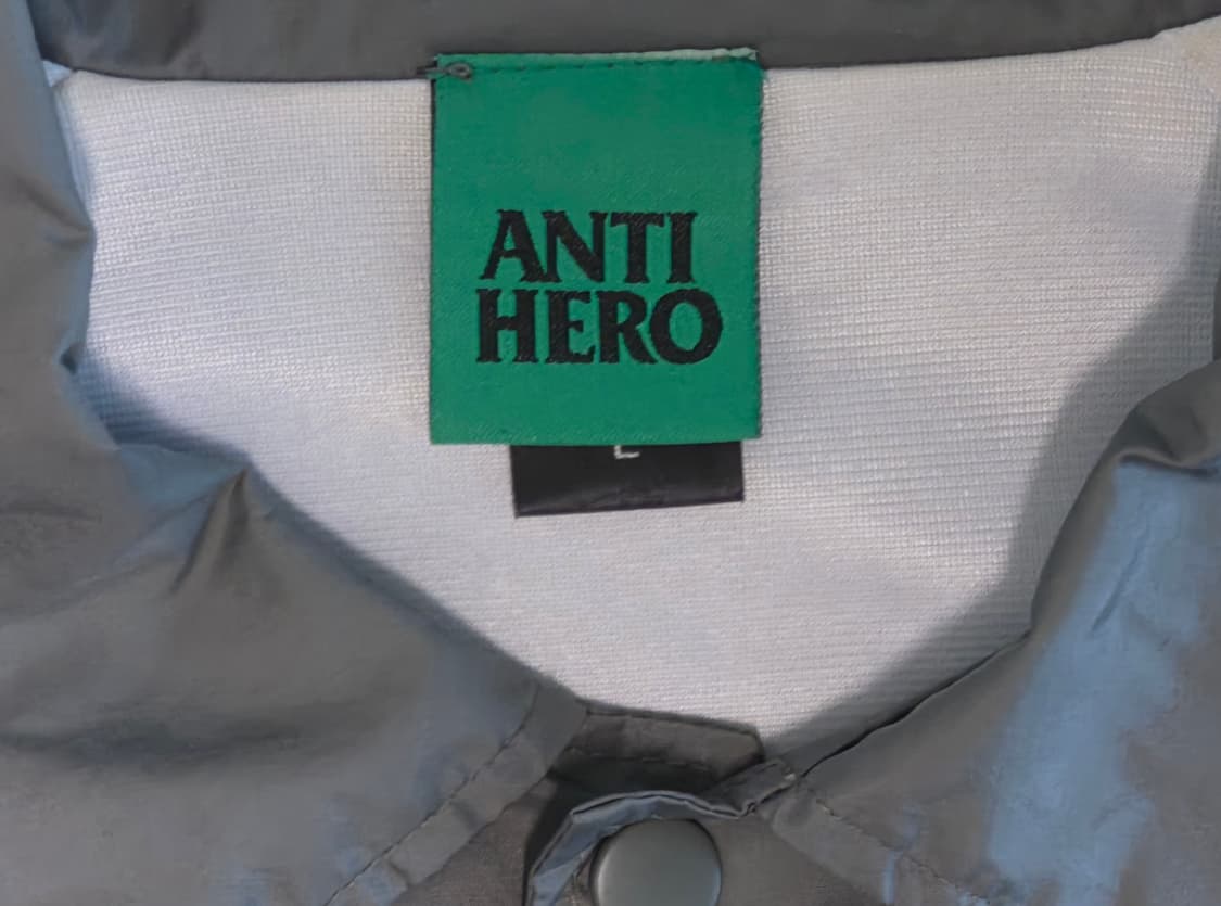 ANTI HERO COACH JACKET Dove Grey (L) 상품이미지4