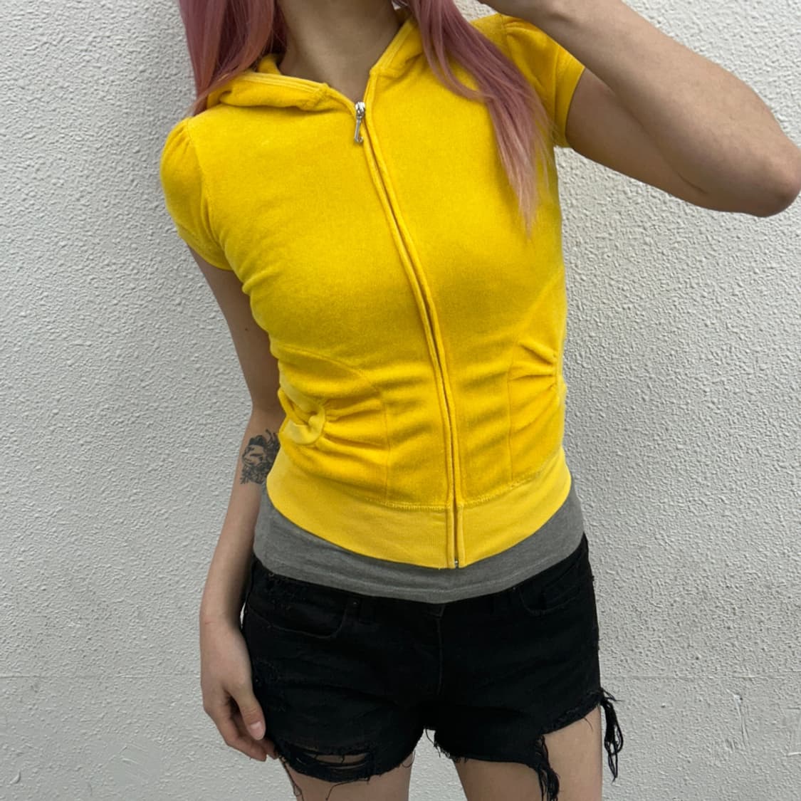 쥬시꾸뛰르 옐로우 반팔 후드집업 상품이미지1