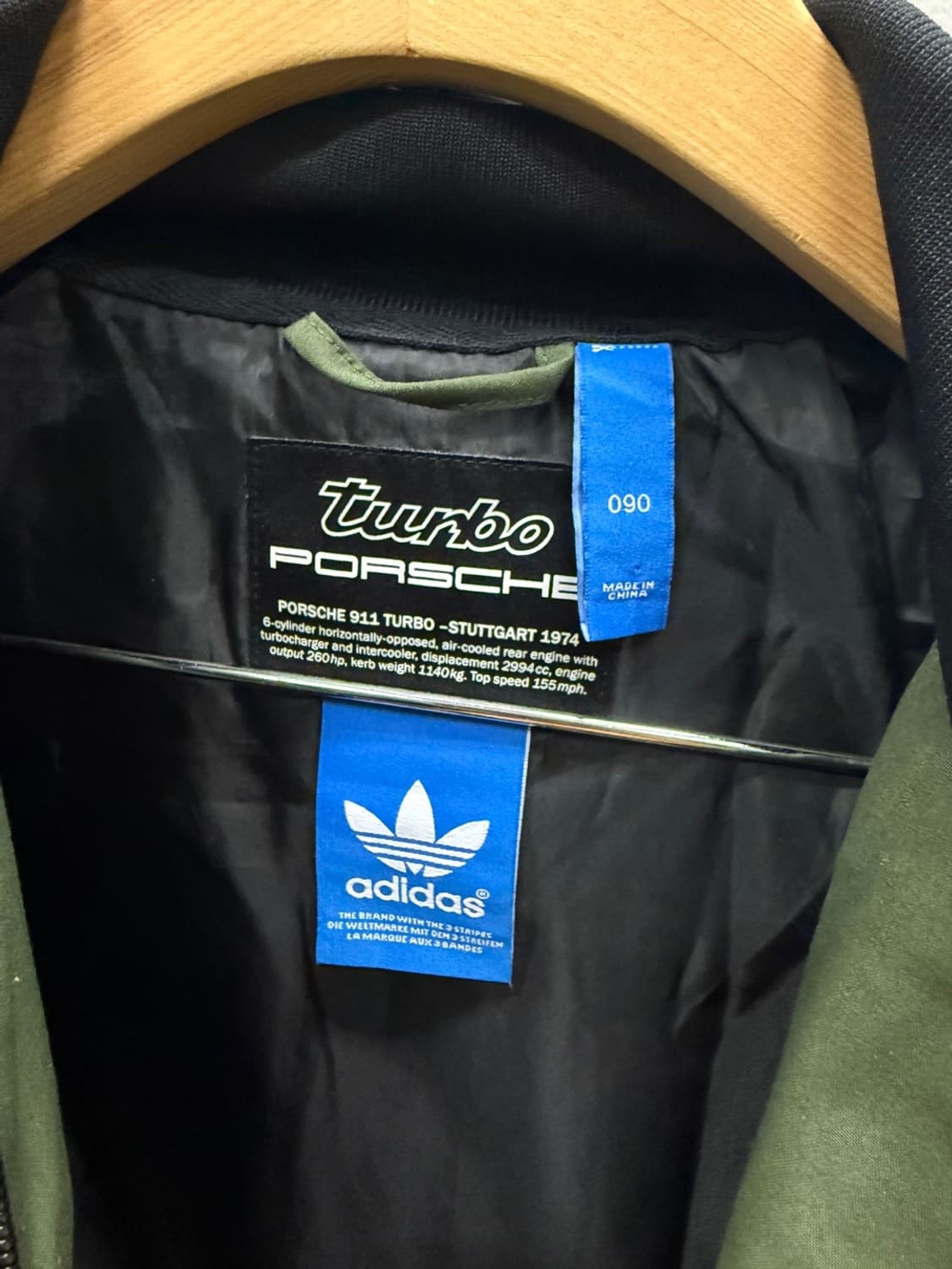아디다스 오리지널x포르쉐 터보 다운패딩 90 공용 상품이미지6