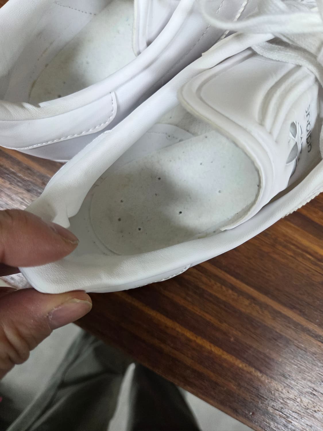 아디다스 가젤 레더 트리플화이트 255 상품이미지9