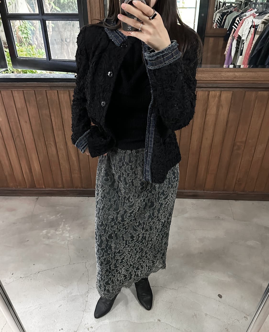 LIESSE charcoal floral lace skirt 상품이미지3