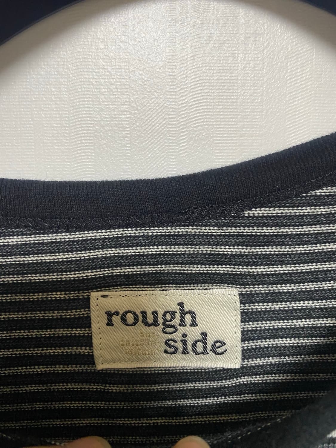 [ROUGH SIDE] 러프사이드 핀스트라이프 롱슬리브 2사이즈 상품이미지2