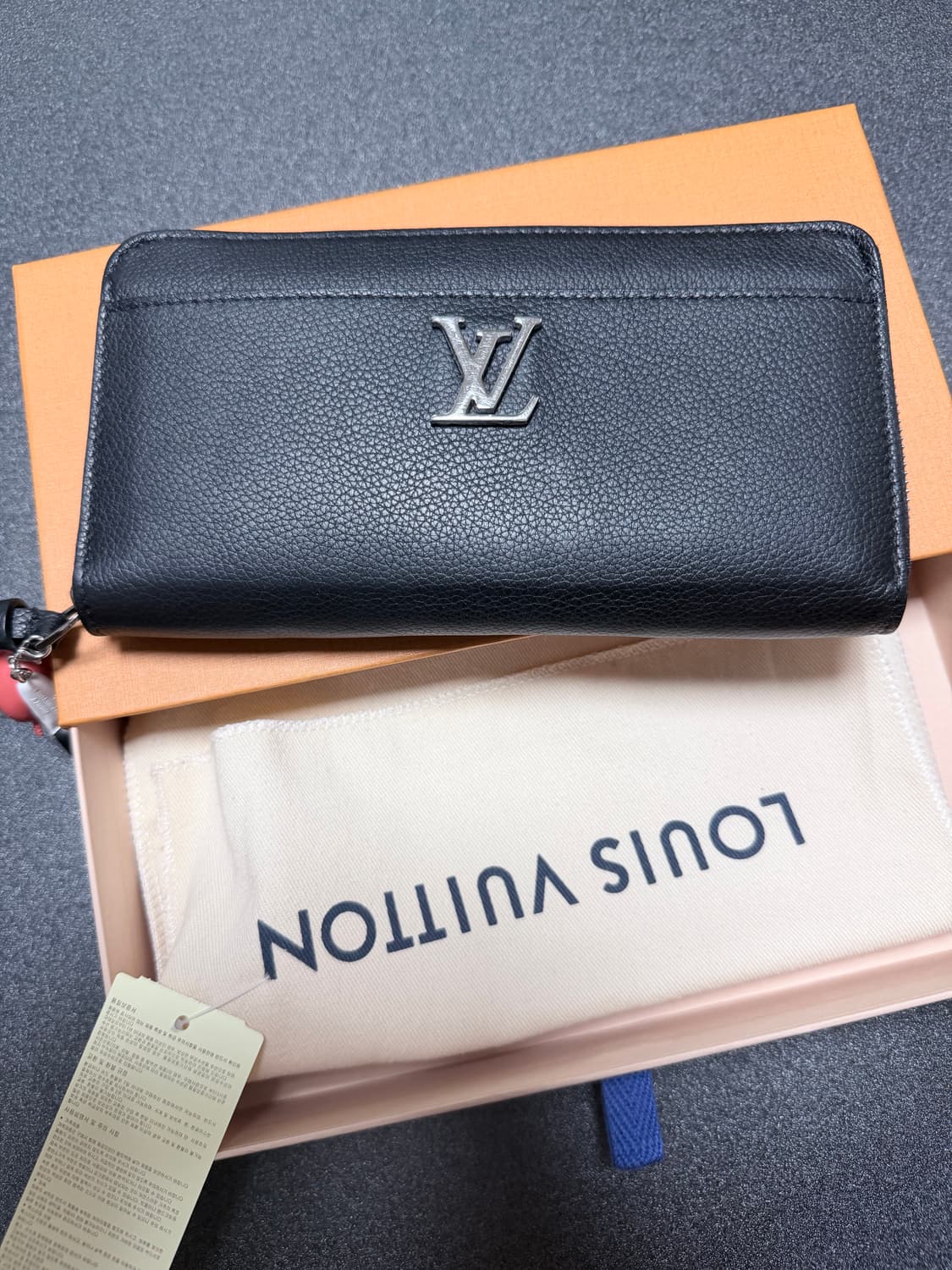 루이비통 락미 장지갑 블랙 상품이미지1