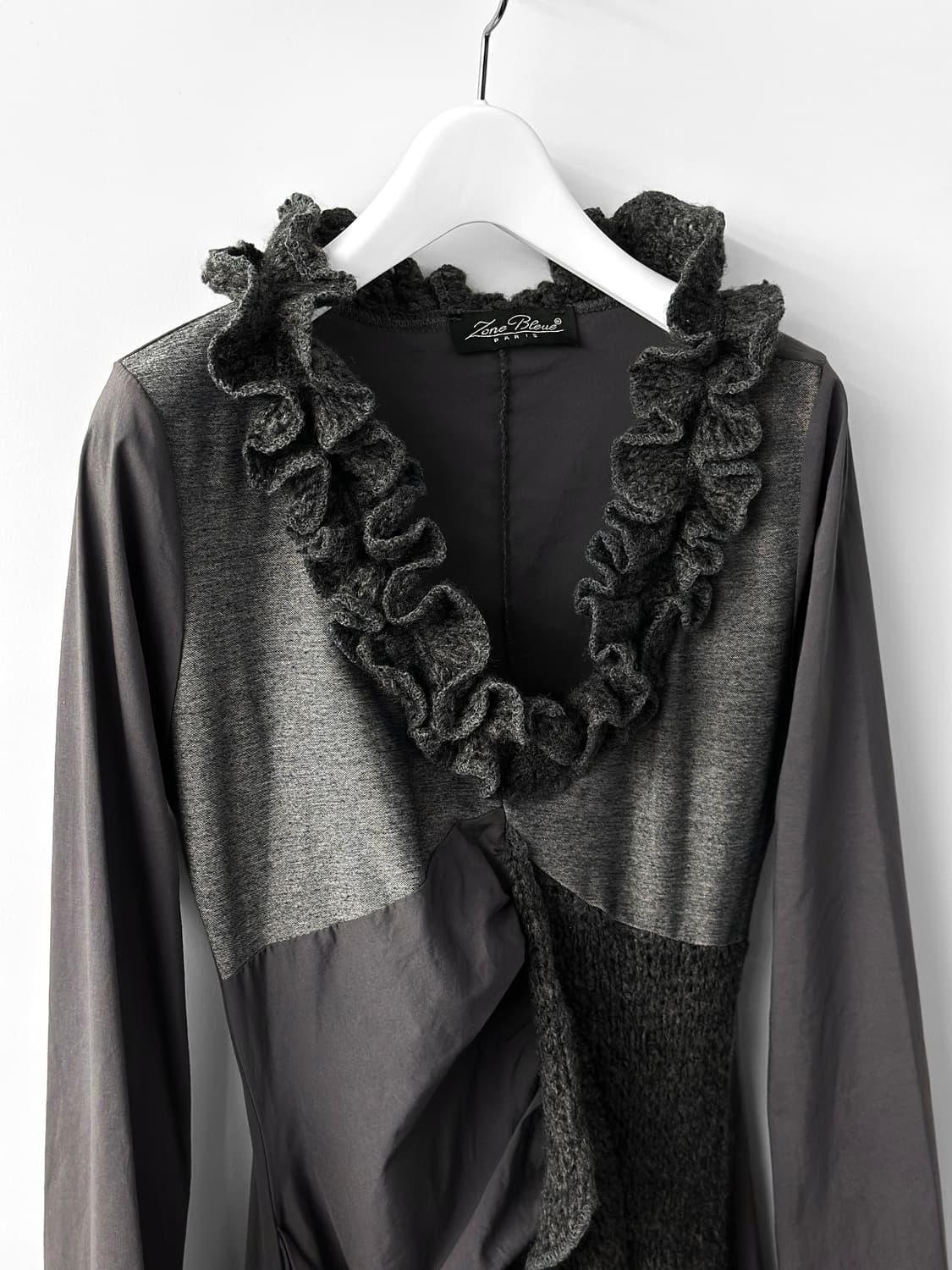 존 블루 파리 애시메트릭 러플 니트 믹스 드레스 상품이미지5