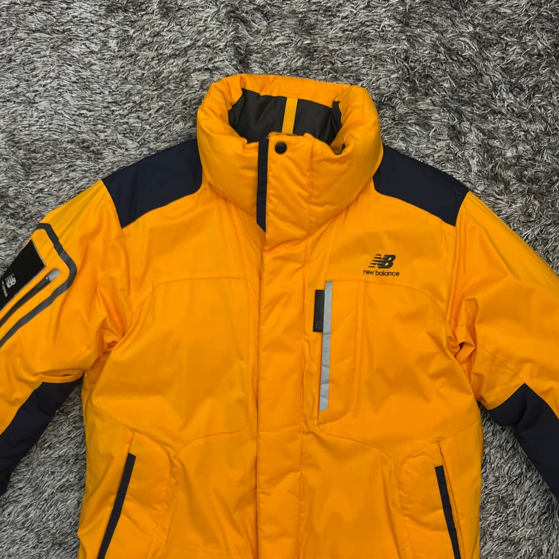 뉴발란스 남성 덕다운 패딩 (95) 상품이미지2