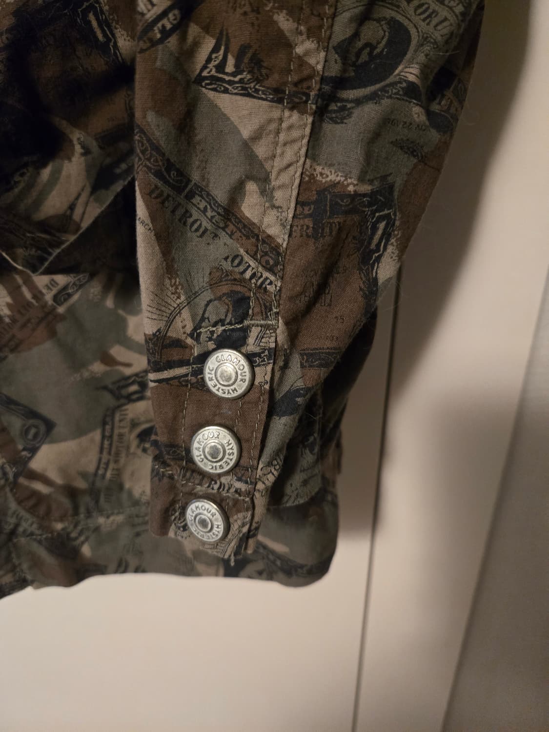 히스테릭 글래머 팝아트 카모 밀리터리 셔츠자켓 (S) 상품이미지5