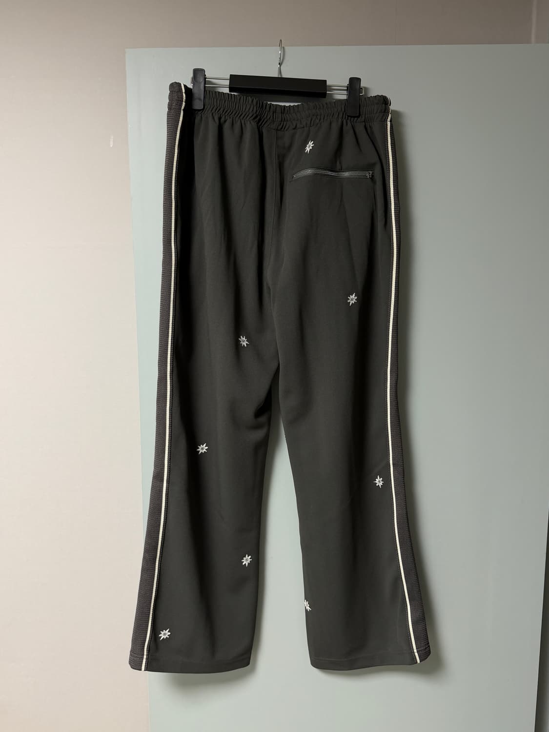 (새상품) 썬러브 - Twinkle Track Pants 상품이미지2