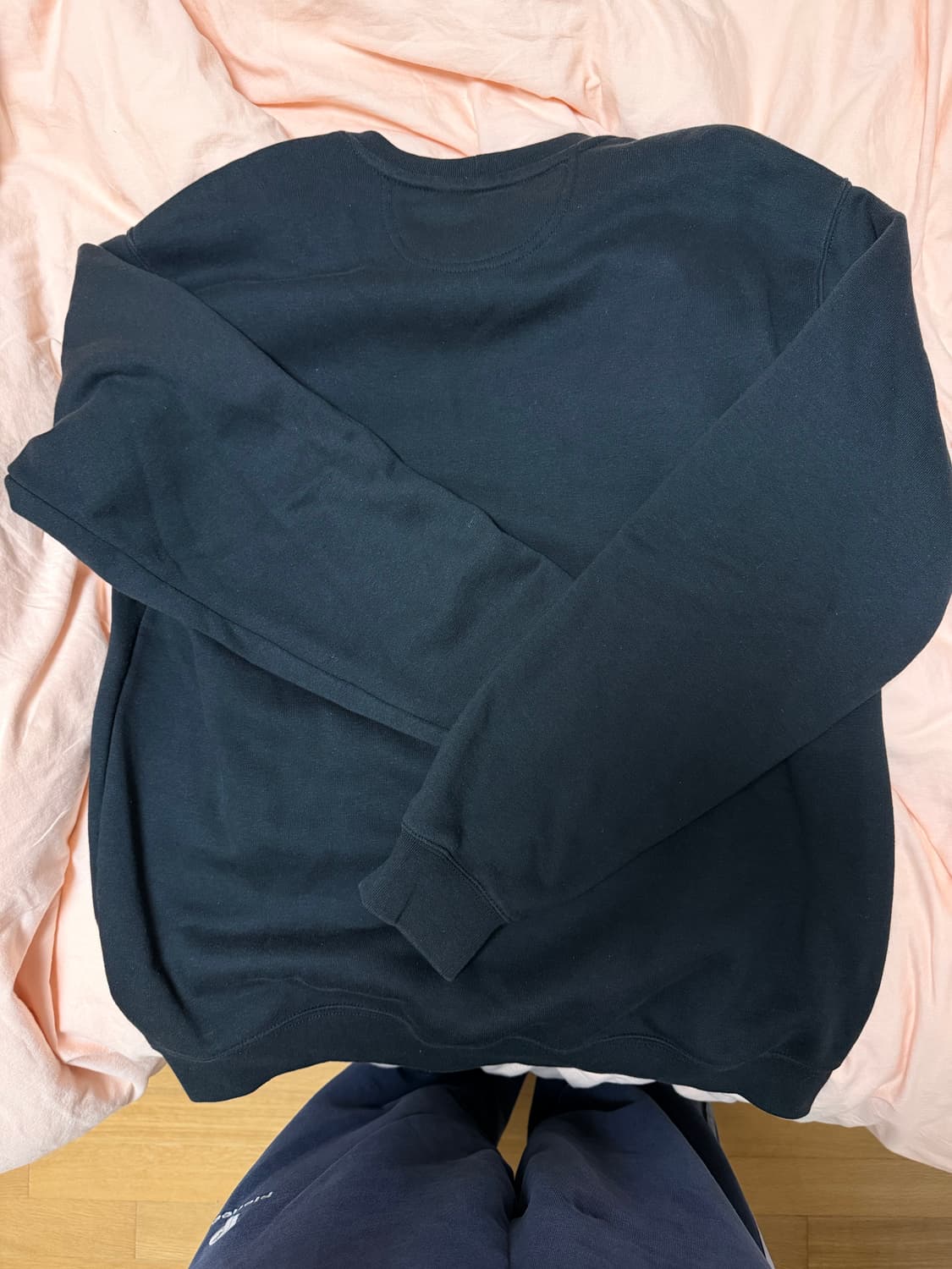 칼하트 포켓 맨투맨 블랙 색상 M 상품이미지2