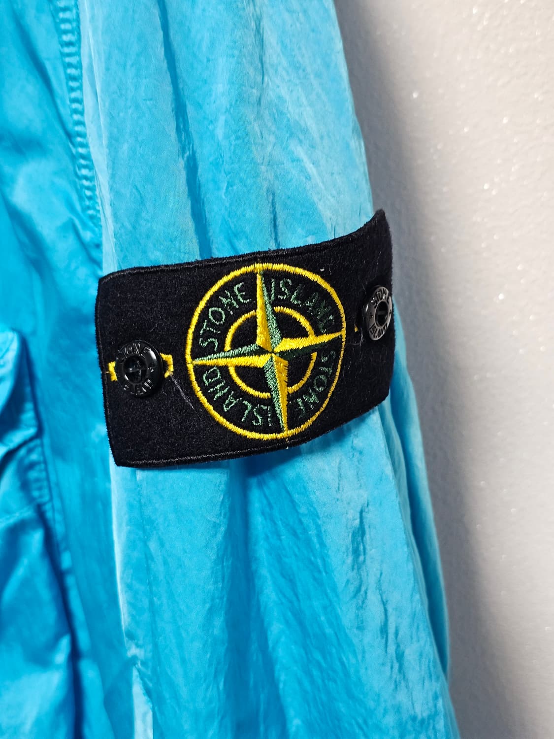 스톤아일랜드 NYLON RASO-TC 후드 자켓 상품이미지3