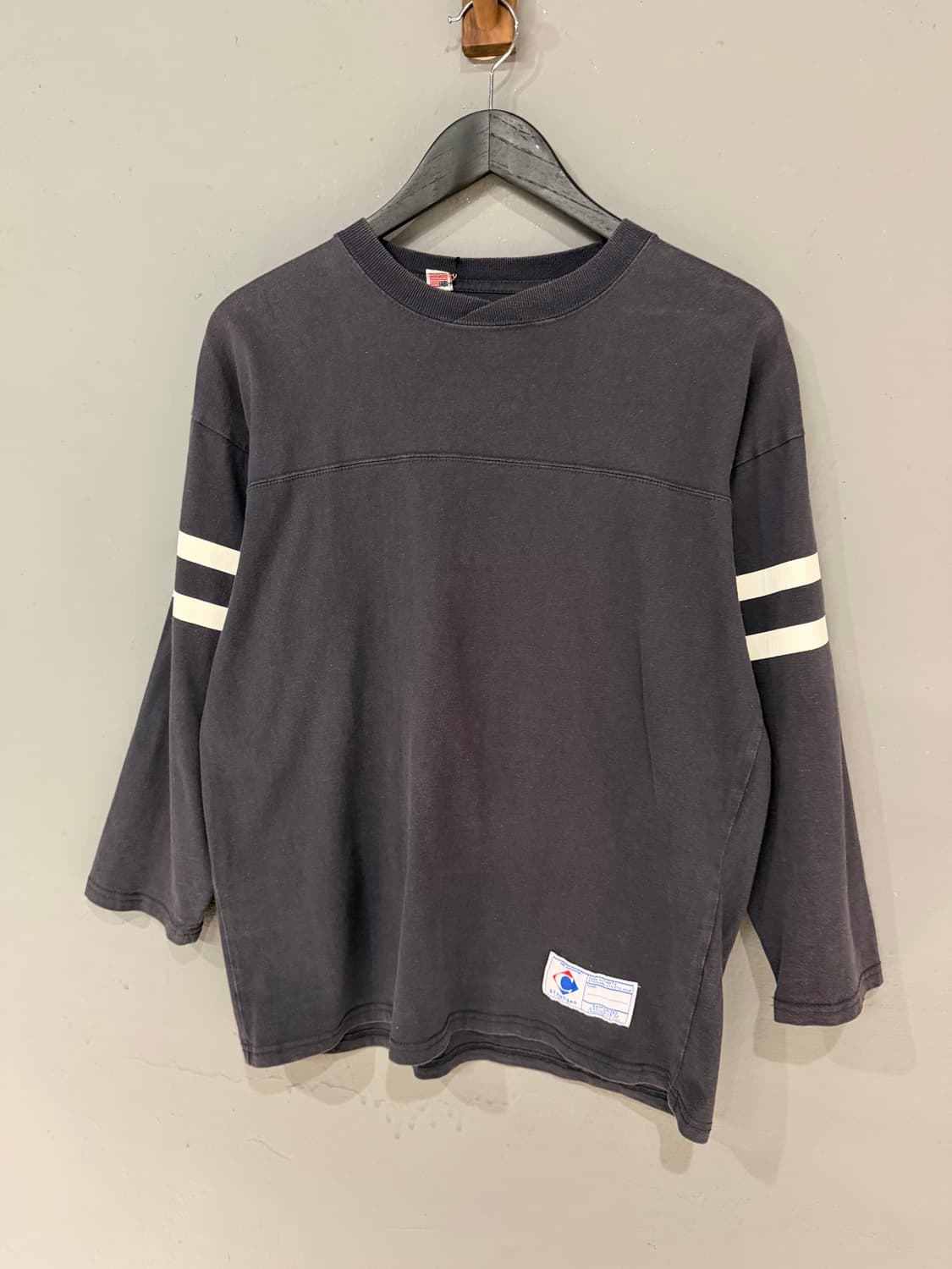 Coen arm line detail tee 상품이미지5