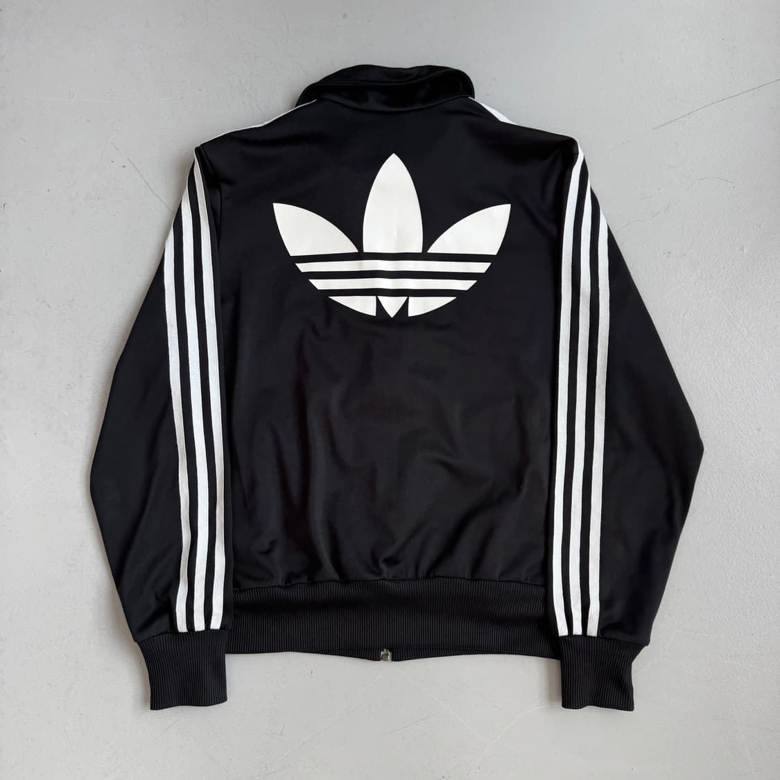 아디다스 빅로고 파이어버드 트랙탑 져지 블랙 상품이미지3