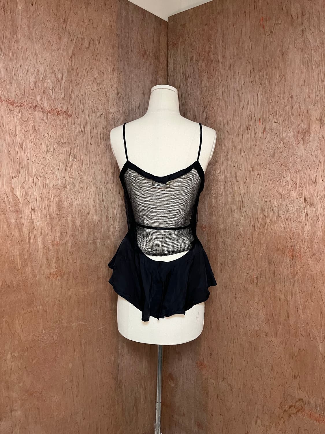 토가 풀라 메쉬 페플럼 캐미솔 탑 상품이미지2