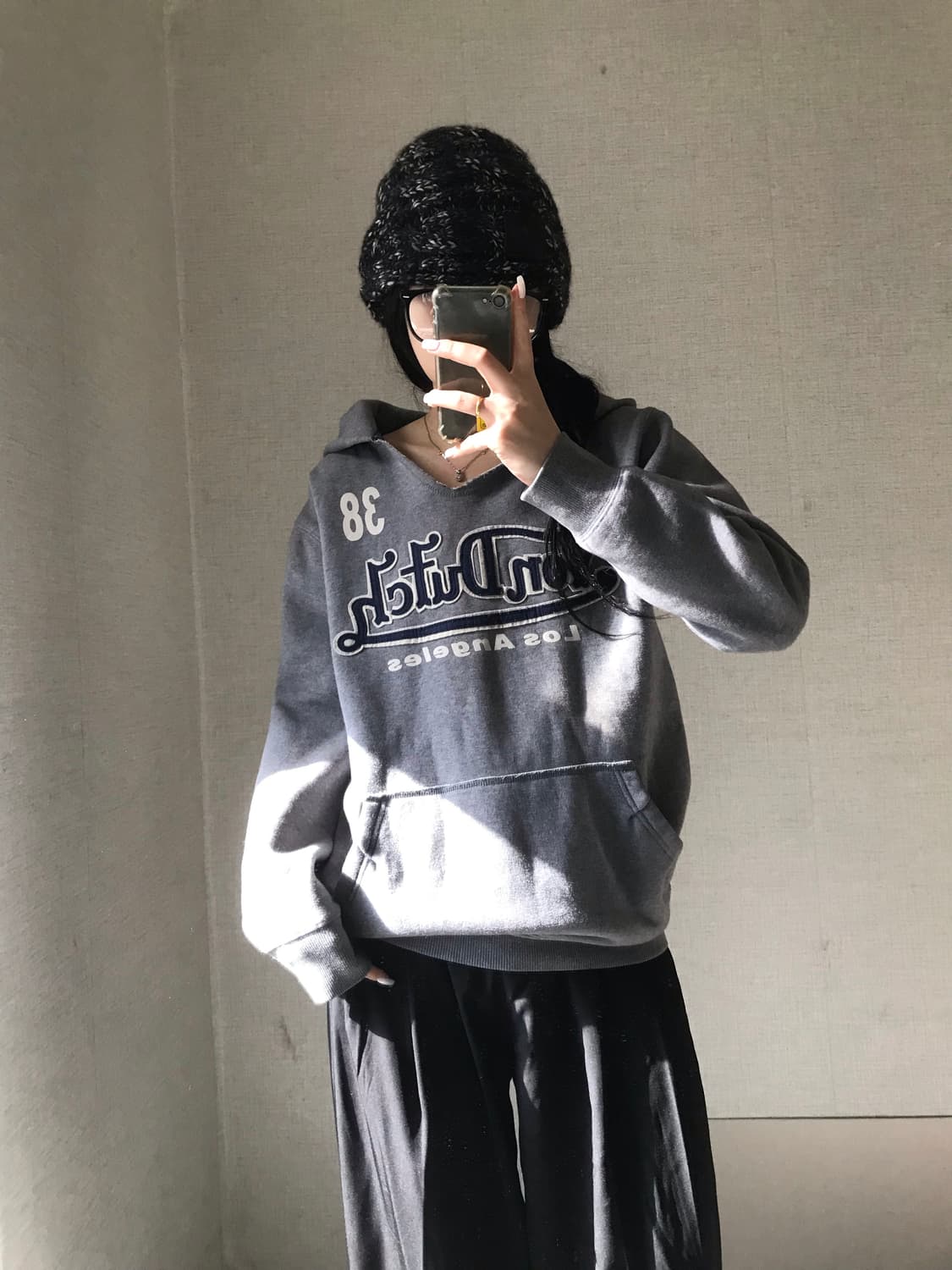 본더치 빅로고 오프숄더 후드티 상품이미지3