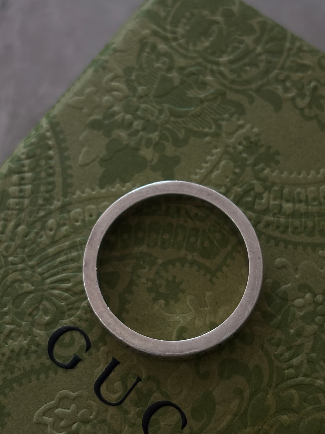 구찌 고스트링 해골 4mm 실버 반지 25호 상품이미지5