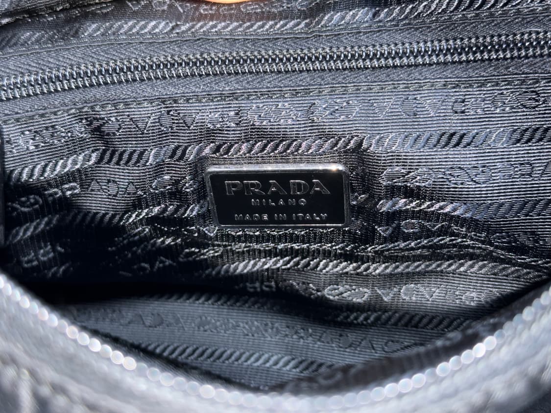 프라다 메신저백 블랙 빈티지 상품이미지5
