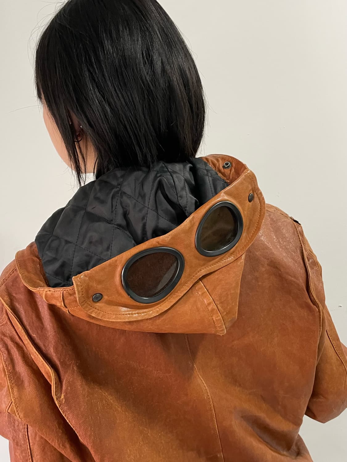 CP company 가죽 고글 자켓 상품이미지8