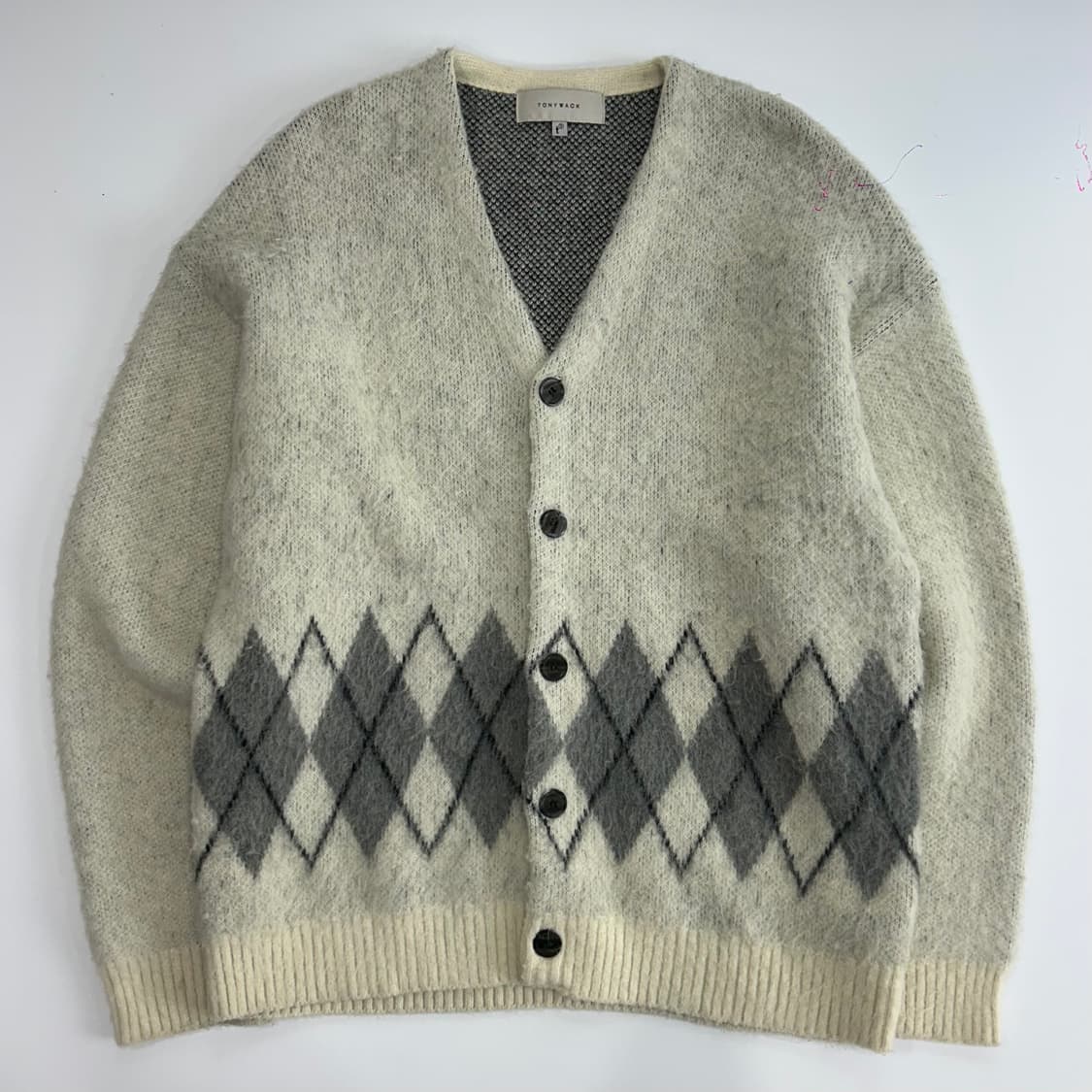 Tonywaks 토니웩 아이보리 그레이 아가일 니트가디건 상품이미지3