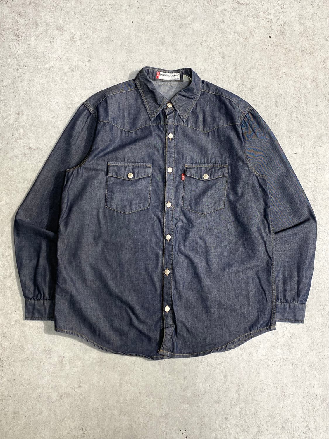 [L] 00s Levi's 리바이스 엔지니어드 데님 셔츠 상품이미지1