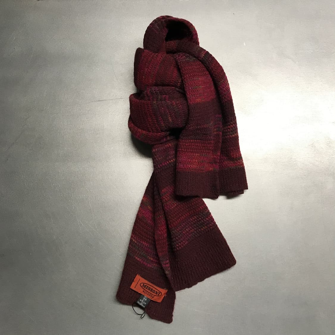 미쏘니 버건디 머플러 상품이미지1