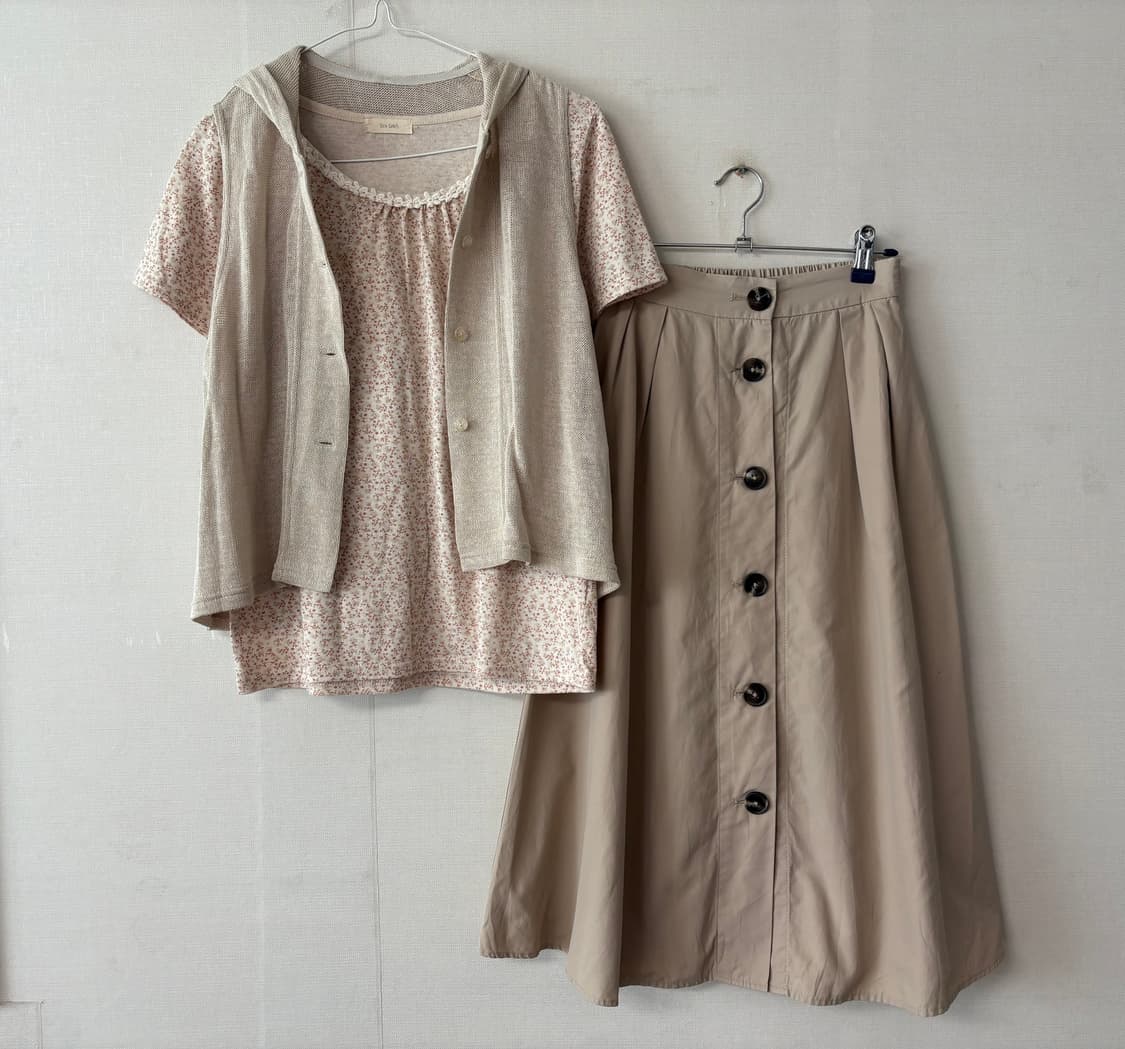 화이트 바선생+잔꽃 반팔티 상품이미지4