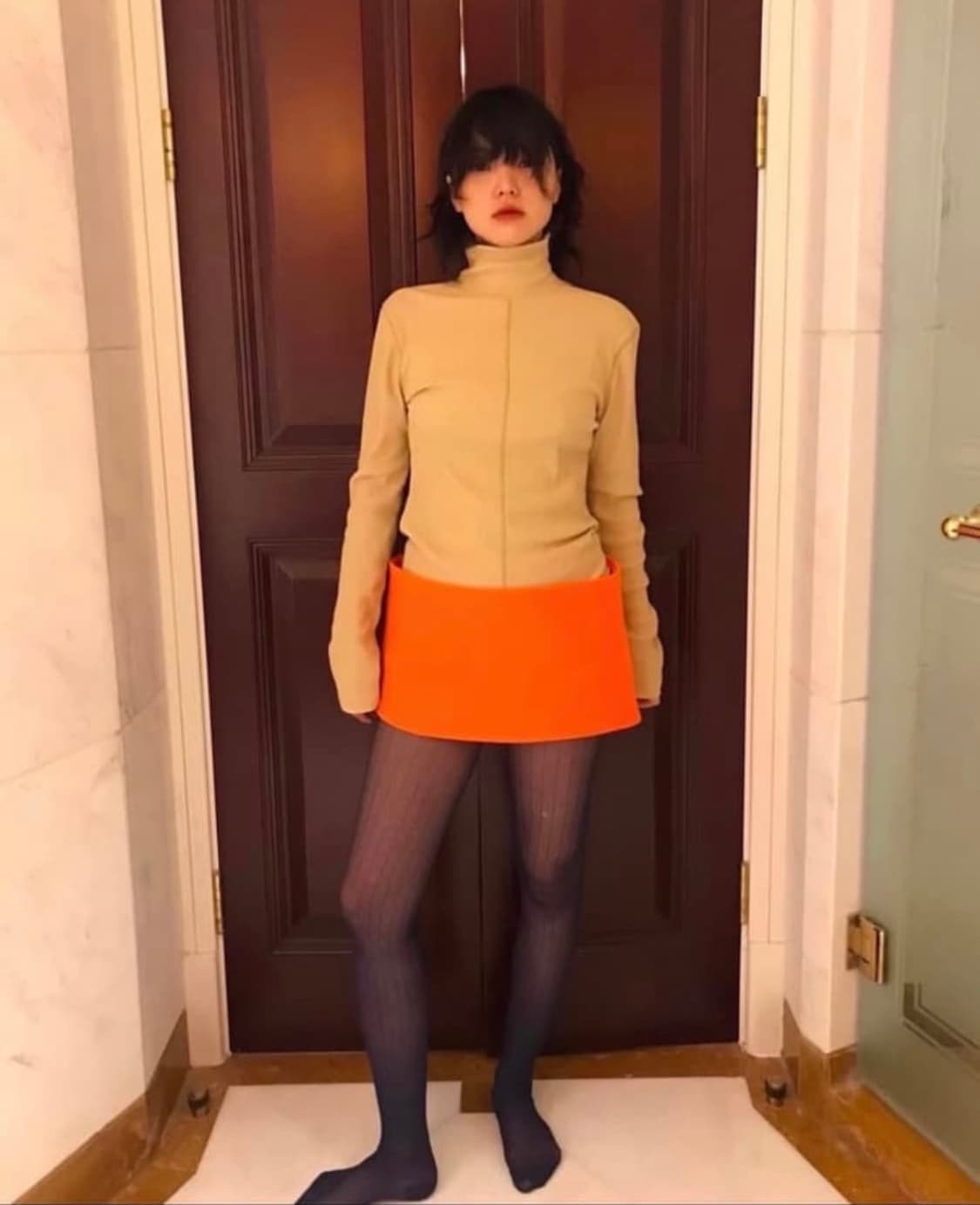 애옹쓰 zip Turtleneck top - mustard 상품이미지2