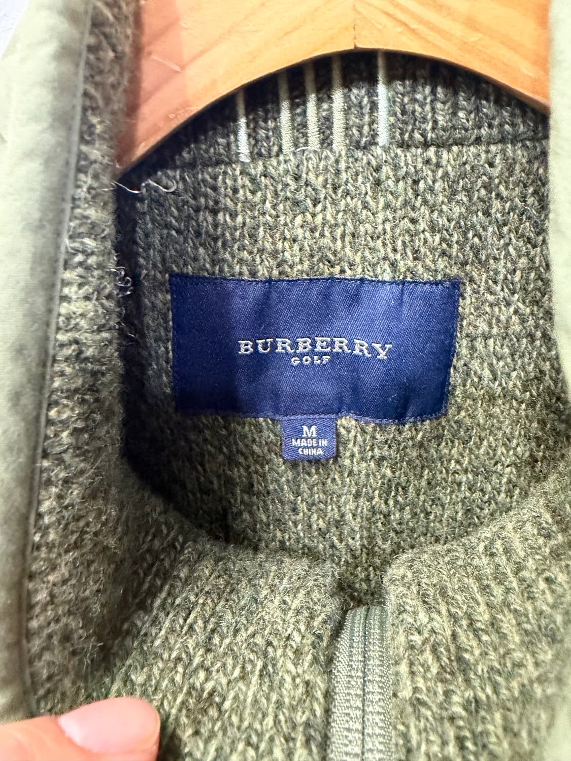 정품) 버버리 남성 로고 니트자켓 M 상품이미지7