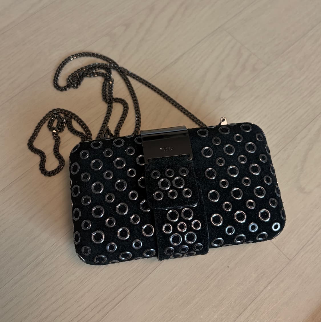 훌라 furla 가방, 펀칭 크로스백 클러치백 상품이미지2