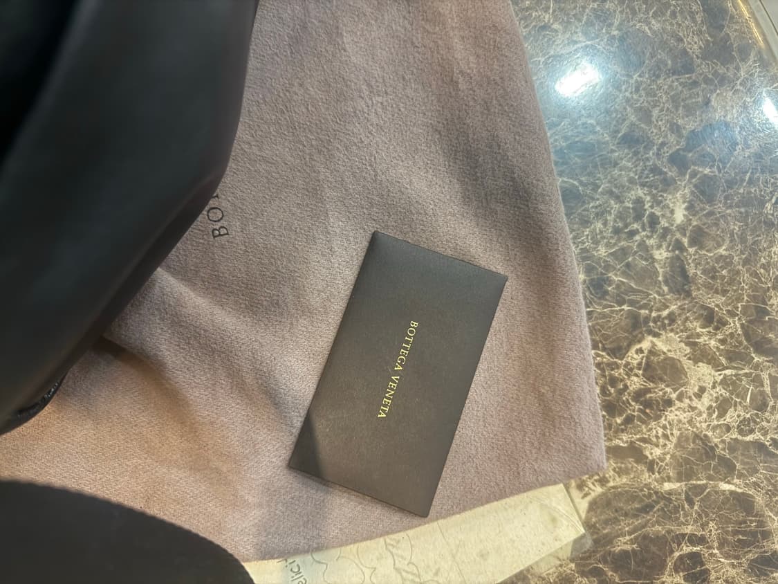 25ss 정품 보테카베네타 슬링백 팝니다 상품이미지6